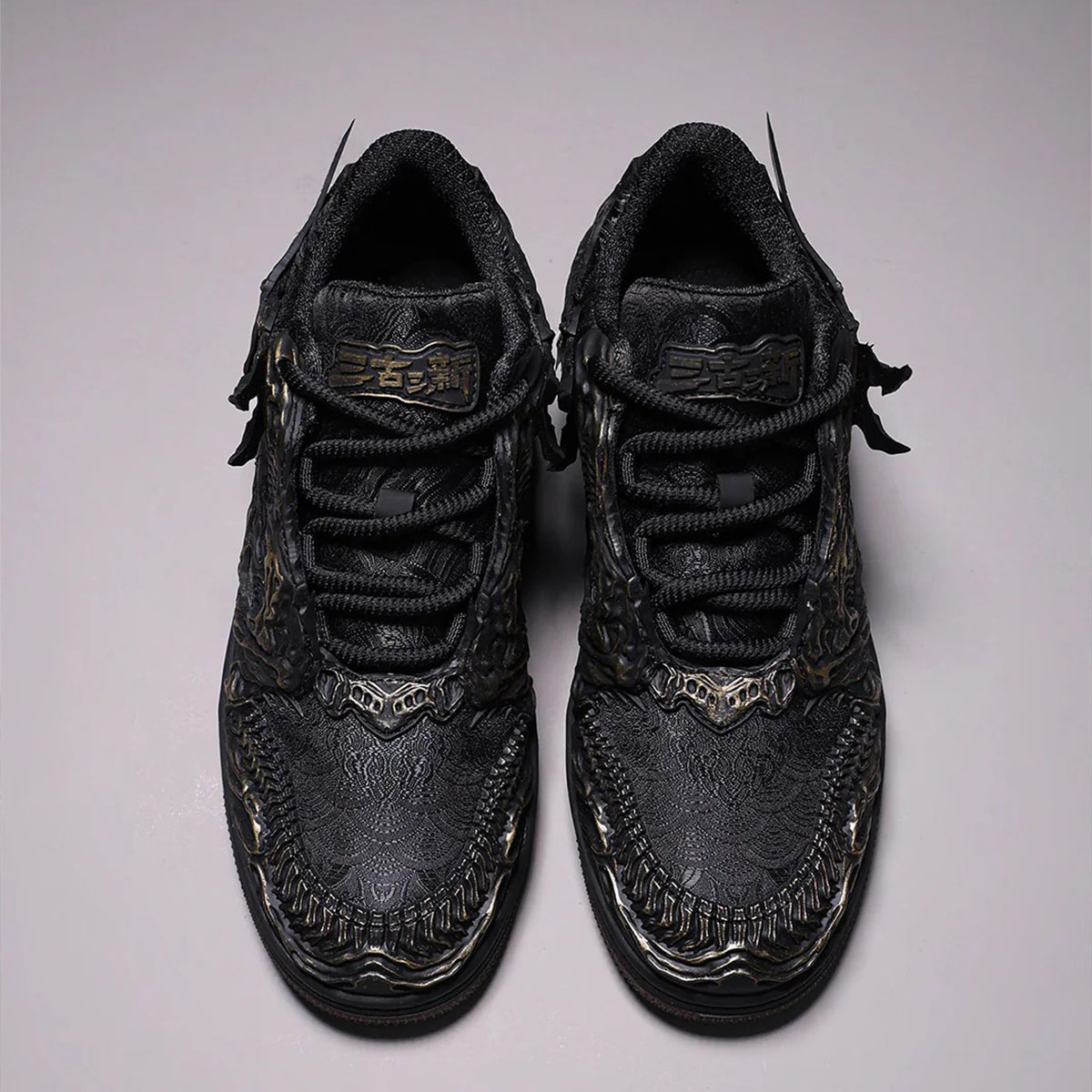 Nihonga, Dragon Relief Edition Sneakers
