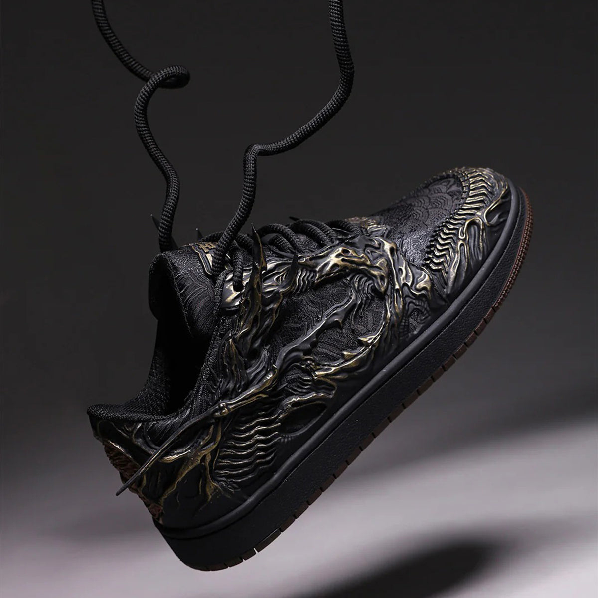 Nihonga, Dragon Relief Edition Sneakers